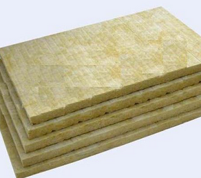 選用【巖棉保溫板】節(jié)能，節(jié)能時代。